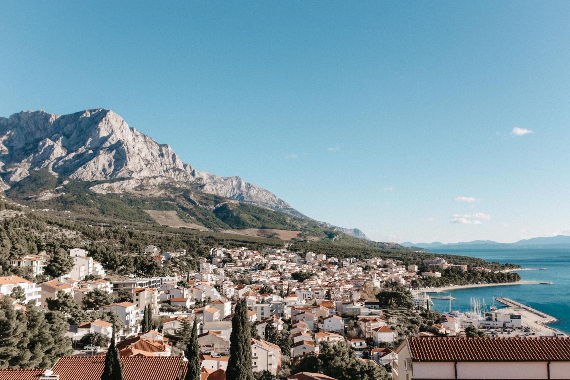 Apartment Tina Baška Voda Екстериор снимка